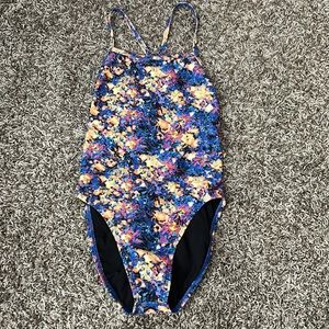 Jolyn Jackson Tie Back One Piece Swimsuit Size 26